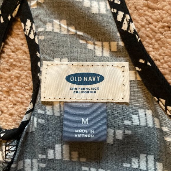 Old Navy Sun Dress - Picture 3 of 6